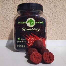Strawberry 250 г. Бойли розчинні насадочні 18 мм.